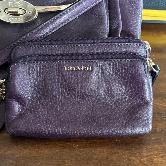 Coach Purple Leather Shoulder Bag with wallet - Picture 5 of 8